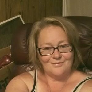 Meet your Posher, Deana